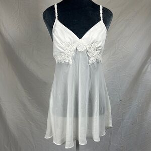 Y2K Vibe White Lace Chemise, Size Small